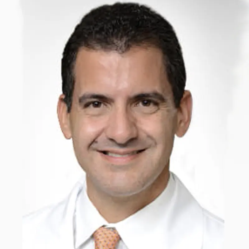 Dr. Lui Herrera headshot