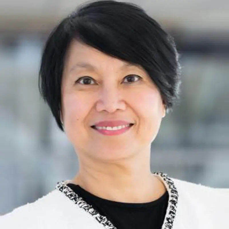 Dr. Ruth Carlos headshot