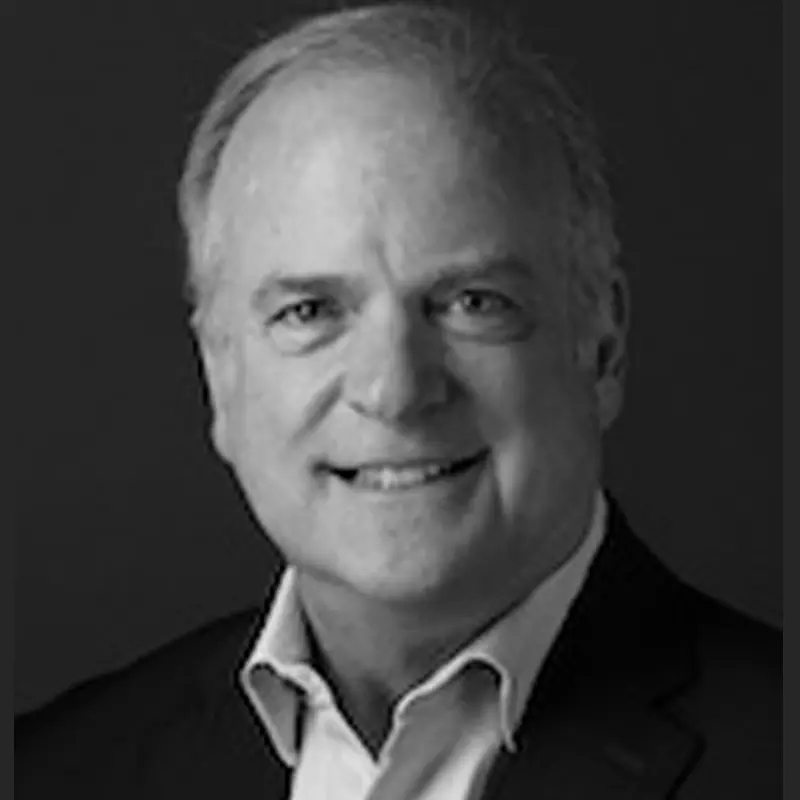 stephen forthuber headshot