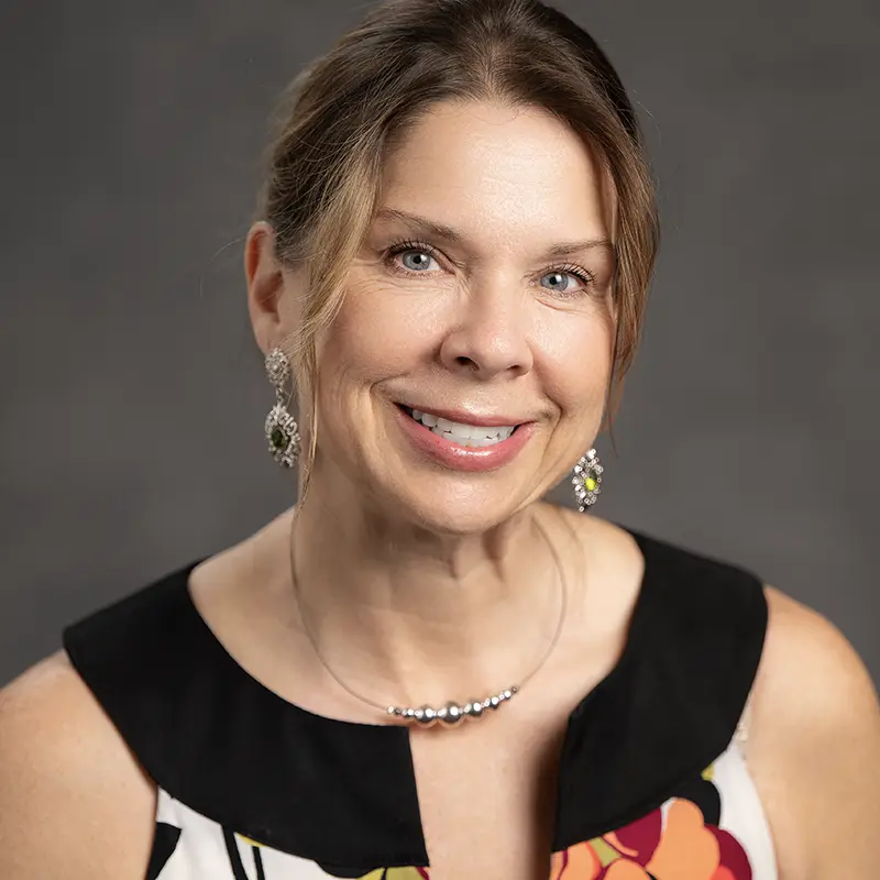 vickie beckler headshot